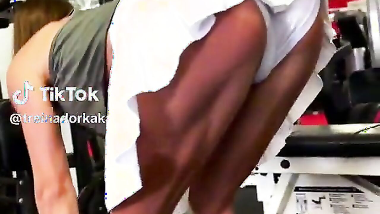 Gym Muscle Upskirt